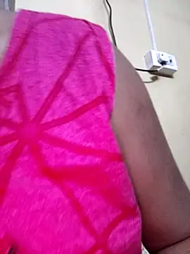 yoursweety09 online show from 26, 1, 2025