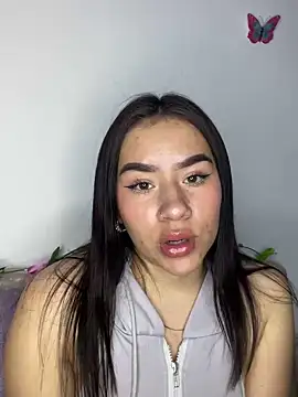 Snapshot of Im_Valen_Cute chatting on 19, 12, 2024 Im Valen Cute online show from 19, 12, 2024