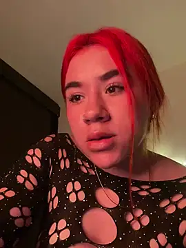 Snapshot of Im_Valen_Cute chatting on 1, 3, 2025 Im Valen Cute online show from 1, 3, 2025
