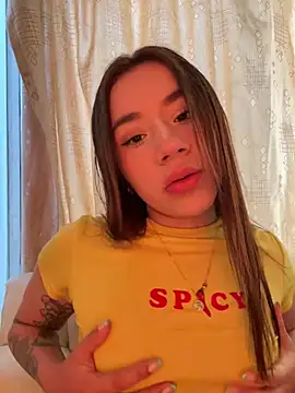 Im Valen Cute online show from 12, 3, 2026