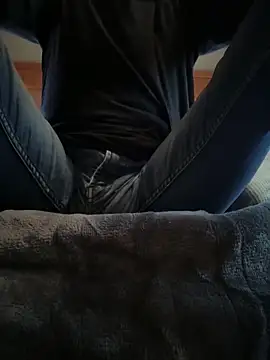 Snapshot of KBD85 chatting on 9, 3, 2026 KBD85 online show from 9, 3, 2026