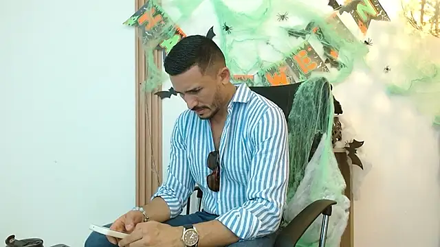 Reiko 85  online show from 16, 10, 2025