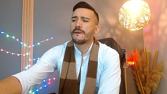 Reiko 85  online show from 11, 3, 2026