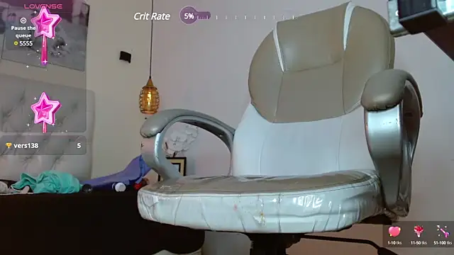 Dyla n18 online show from 9, 3, 2025