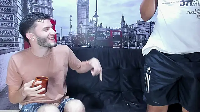 Snapshot of threesome_sexy_hot chatting on 15, 12, 2024 threesome sexy hot online show from 15, 12, 2024