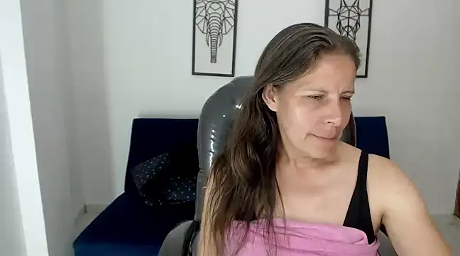 Milf karlye online show from 6, 12, 2024