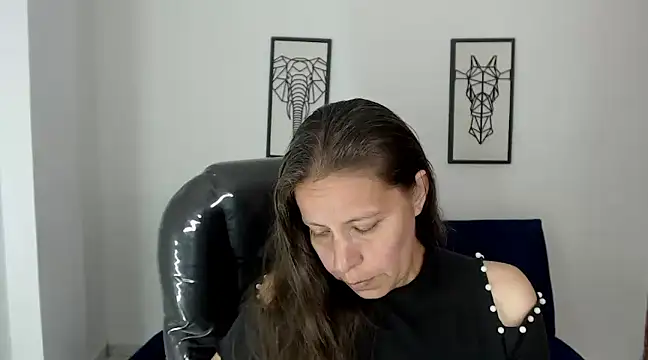 Milf karlye online show from 7, 12, 2024