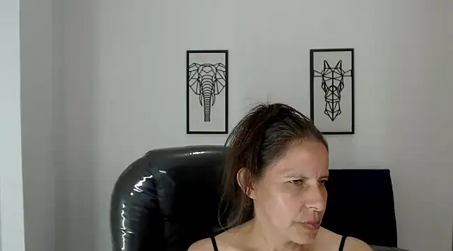 Milf karlye online show from 15, 12, 2024