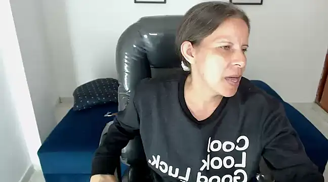 Milf karlye online show from 17, 12, 2024