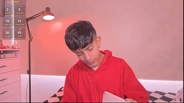 teobowny  online show from 7, 3, 2026