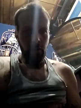 Whipit323 online show from 10, 4, 2026