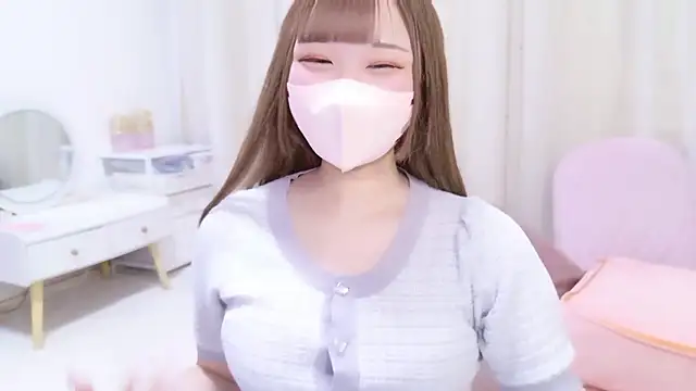 Snapshot of MAIKA_pyon chatting on 21, 9, 2025 MAIKA pyon online show from 21, 9, 2025