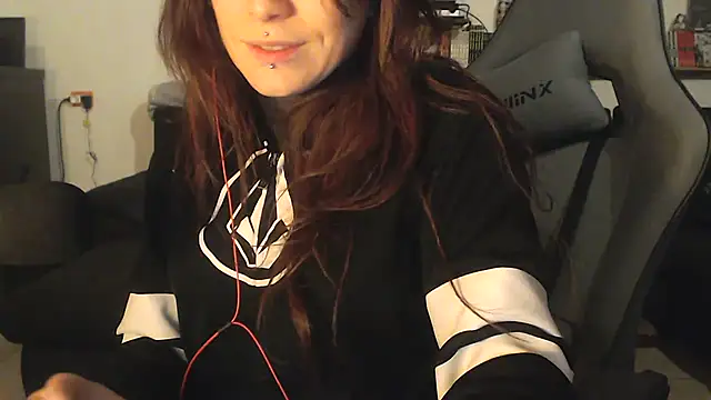 Snapshot of complicata_mente chatting on 3, 2, 2025 complicata mente online show from 3, 2, 2025