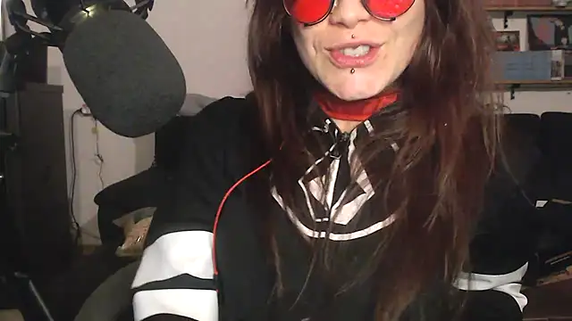 Snapshot of complicata_mente chatting on 3, 2, 2025 complicata mente online show from 3, 2, 2025