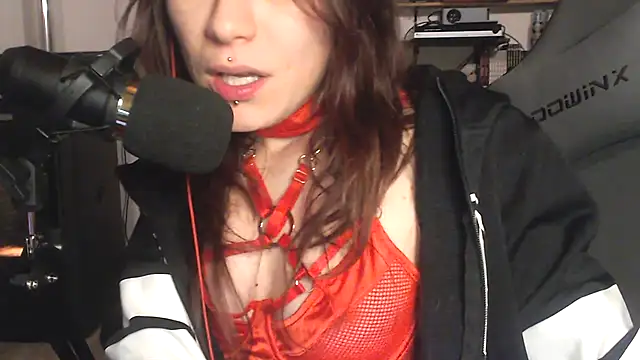 Snapshot of complicata_mente chatting on 3, 2, 2025 complicata mente online show from 3, 2, 2025