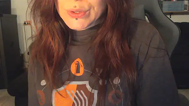 Snapshot of complicata_mente chatting on 24, 2, 2025 complicata mente online show from 24, 2, 2025