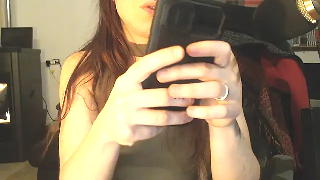 Snapshot of complicata_mente chatting on 19, 3, 2025 complicata mente online show from 19, 3, 2025