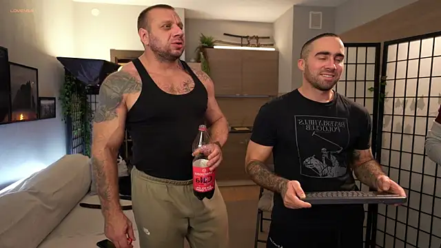 Alex xxx online show from 15, 11, 2025