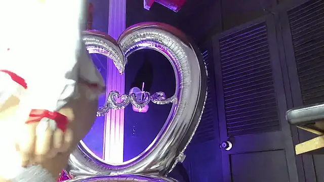 haileycat online show from 14, 2, 2026