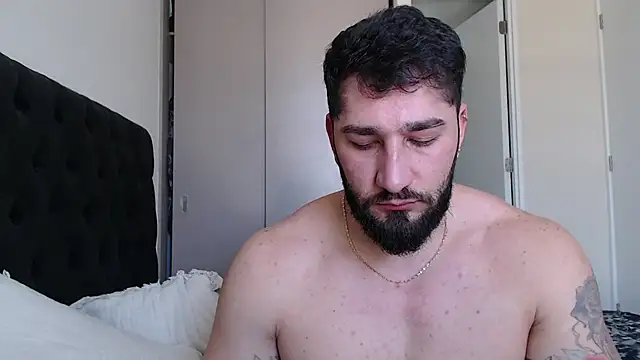 Snapshot of jonhklleyn chatting on 12, 9, 2025 jonhklleyn online show from 12, 9, 2025