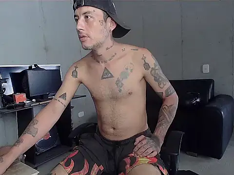 Snapshot of patrik_tattoo_ chatting on 18, 3, 2026 patrik tattoo online show from 18, 3, 2026