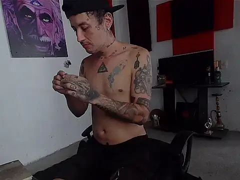 Snapshot of patrik_tattoo_ chatting on 4, 5, 2026 patrik tattoo online show from 4, 5, 2026