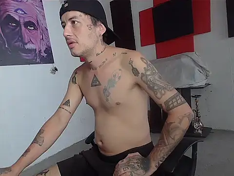 Snapshot of patrik_tattoo_ chatting on 27, 5, 2026 patrik tattoo online show from 27, 5, 2026