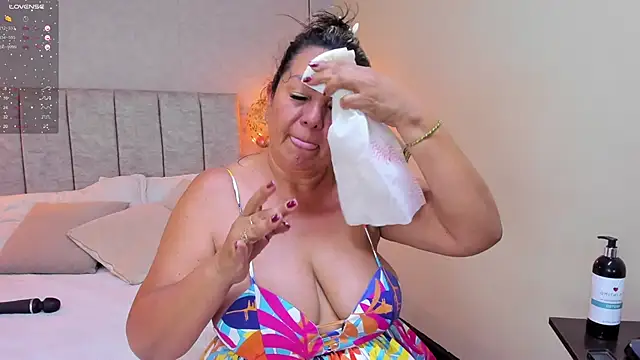 tutu milf online show from 21, 2, 2025