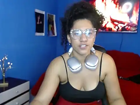 Snapshot of bellacrespalatina chatting on 23, 10, 2025 bellacrespalatina online show from 23, 10, 2025