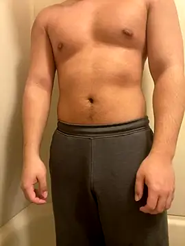 YU-KI00 online show from 9, 11, 2025