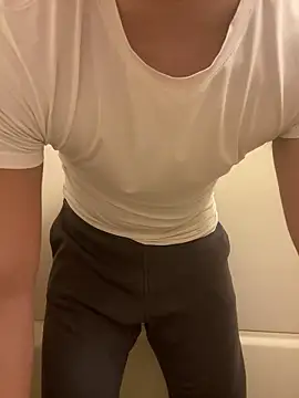 YU-KI00 online show from 16, 11, 2025