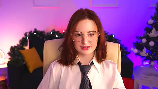 Snapshot of AnnTerry_ chatting on 8, 1, 2025 AnnTerry online show from 8, 1, 2025
