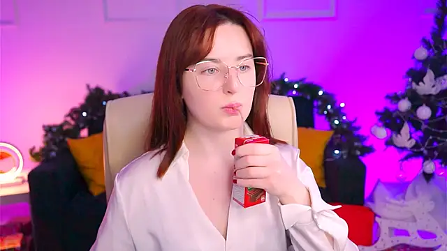 Snapshot of AnnTerry_ chatting on 24, 1, 2025 AnnTerry online show from 24, 1, 2025