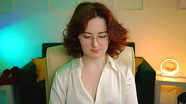 Snapshot of AnnTerry_ chatting on 8, 2, 2025 AnnTerry online show from 8, 2, 2025