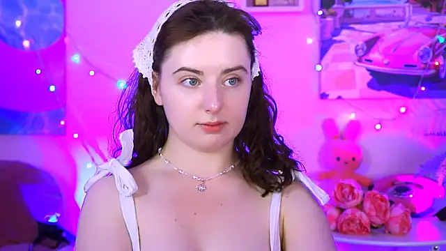 Snapshot of AnnTerry_ chatting on 11, 9, 2025 AnnTerry online show from 11, 9, 2025