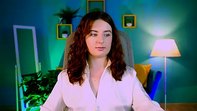 AnnTerry  online show from 4, 12, 2025