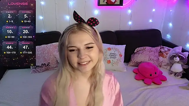 Kate Legend online show from 27, 1, 2025