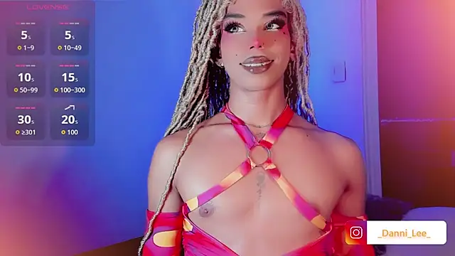 DanniLee  online show from 20, 10, 2025