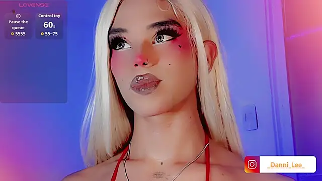 DanniLee  online show from 24, 11, 2025