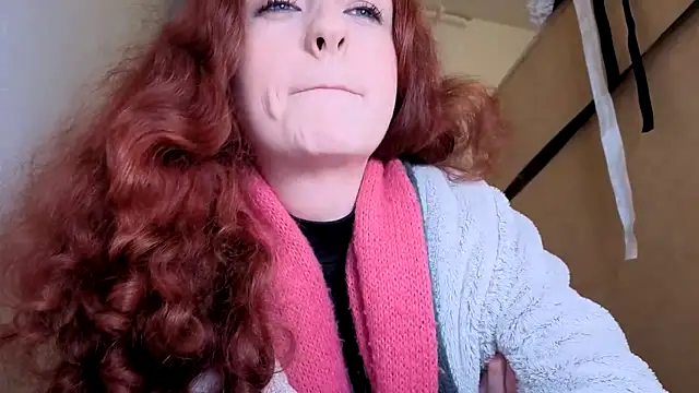 Snapshot of ENGLISHEMILY_69 chatting on 2, 12, 2025 ENGLISHEMILY 69 online show from 2, 12, 2025