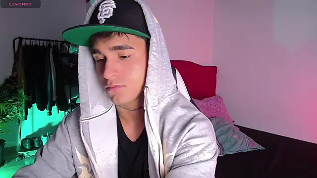 Snapshot of christianwang chatting on 17, 6, 2026 christianwang online show from 17, 6, 2026
