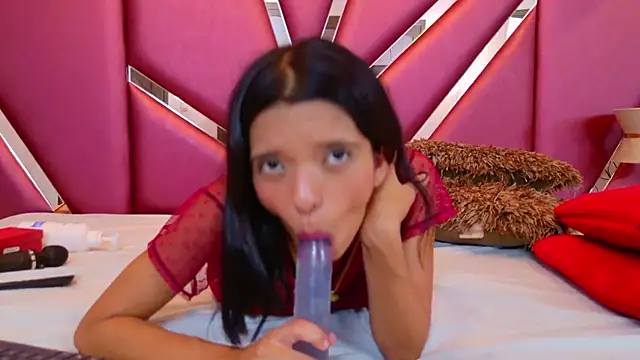 RebecaRelish online show from 11, 1, 2025