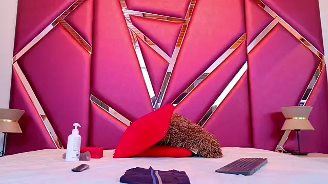 RebecaRelish online show from 25, 1, 2025