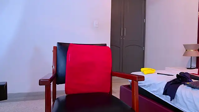 RebecaRelish online show from 9, 2, 2025