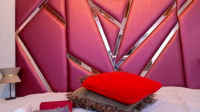 RebecaRelish online show from 14, 3, 2025