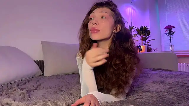 PaulaPratt online show from 22, 11, 2025