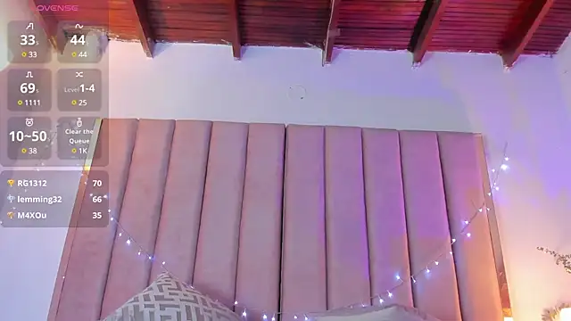 VICTORIA RASH online show from 8, 1, 2025