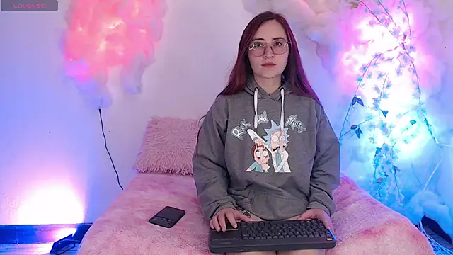 centaurigirl online show from 23, 1, 2025