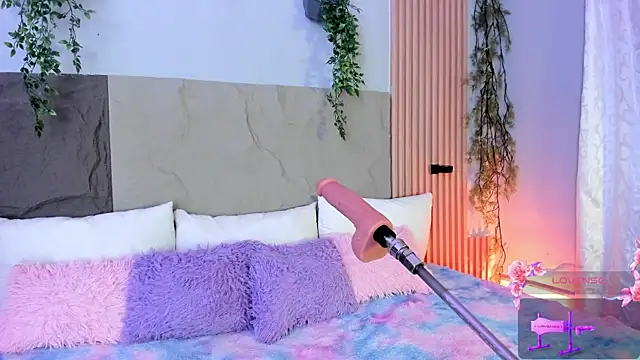 centaurigirl online show from 15, 4, 2026