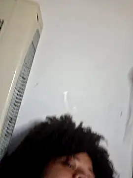 DANIELA MICHEL online show from 2, 3, 2025